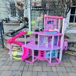 Barbie Dream House