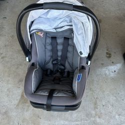 Graco Click Connect Car Seat 