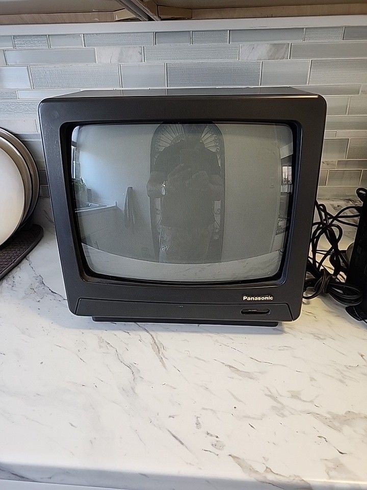 Panasonic 13 Inch Color TV
