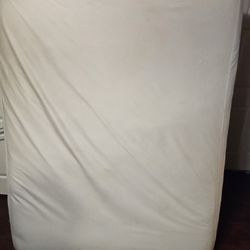 Queen Mattress And Box Spring 