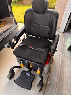 Pride Mobility Jazzy 614 Power Chair