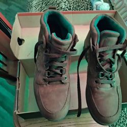 Nike Suede Boots