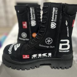 Balenciaga Boots Size 10m New  🆕.  699$ Obo