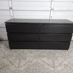 6-Drawer Dresser, Good Conditions 👍, Black Color, Measurement: Wide 63" × Deep 19" × Height 30.5"