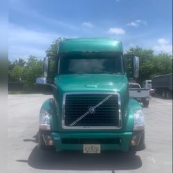 Vendo mi camion Volvo