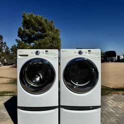Whirlpool Washer And Gas Dryer Set