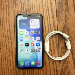 iPhone 11 64GB Unlocked/Like New with charging cable