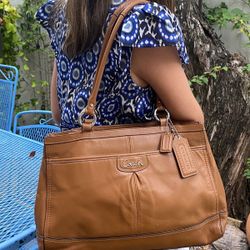 Coach Leather Shoulder Bag