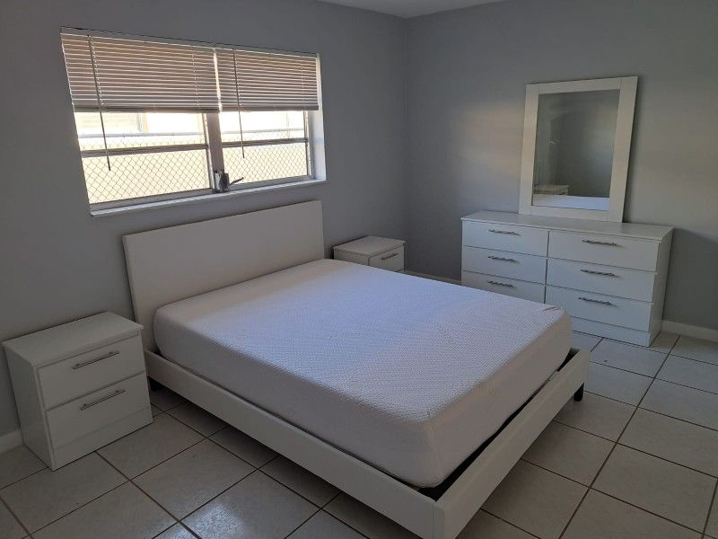 Bedroom Set 💥Juego De Cuarto