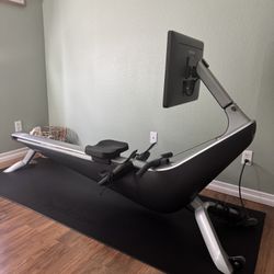Hydrow Rower Including Mat!