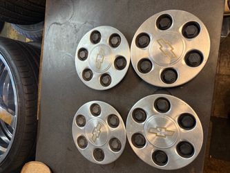 Chevy caps