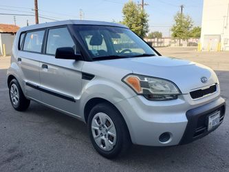 2010 Kia Soul 5SPD Clean Title