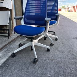 Steelcase Series 1 Office Chair