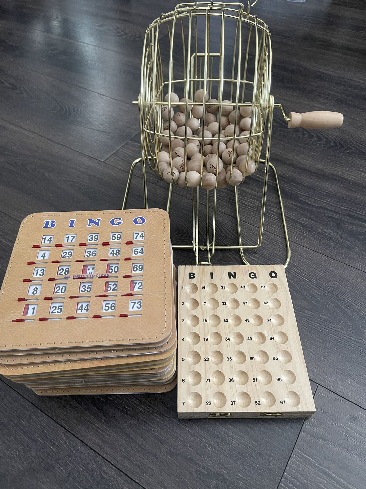 Deluxe Bingo Game Set w/Bingo Cage, Bingo Balls, Board, 18 Shutter Bingo Cards