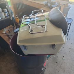 VINTAGE HARLEY DAVIDSON TRUCK LUGGAGE RACK