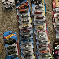 Large Hotwheels Lot