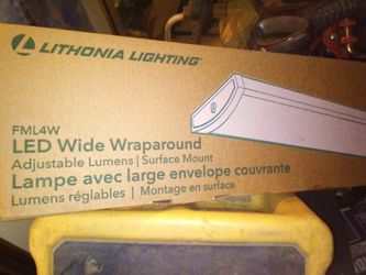 4 FOOT LED LIGHT FIXTURES