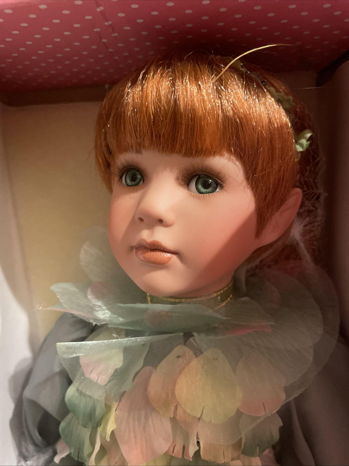 PARADISE GALLERIES TREASURE OF THE EMERALD ISLE 10TH ANNIVERSARY FAIRY DOLL. New