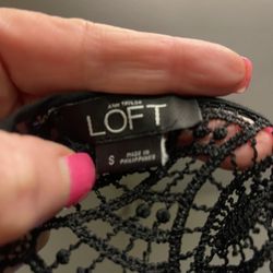 Ann Taylor Loft Size Small Romper Black Super Cute 