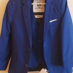 ROYAL BLUE TUXEDO 