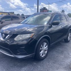 2016 NISSAN ROGUE 