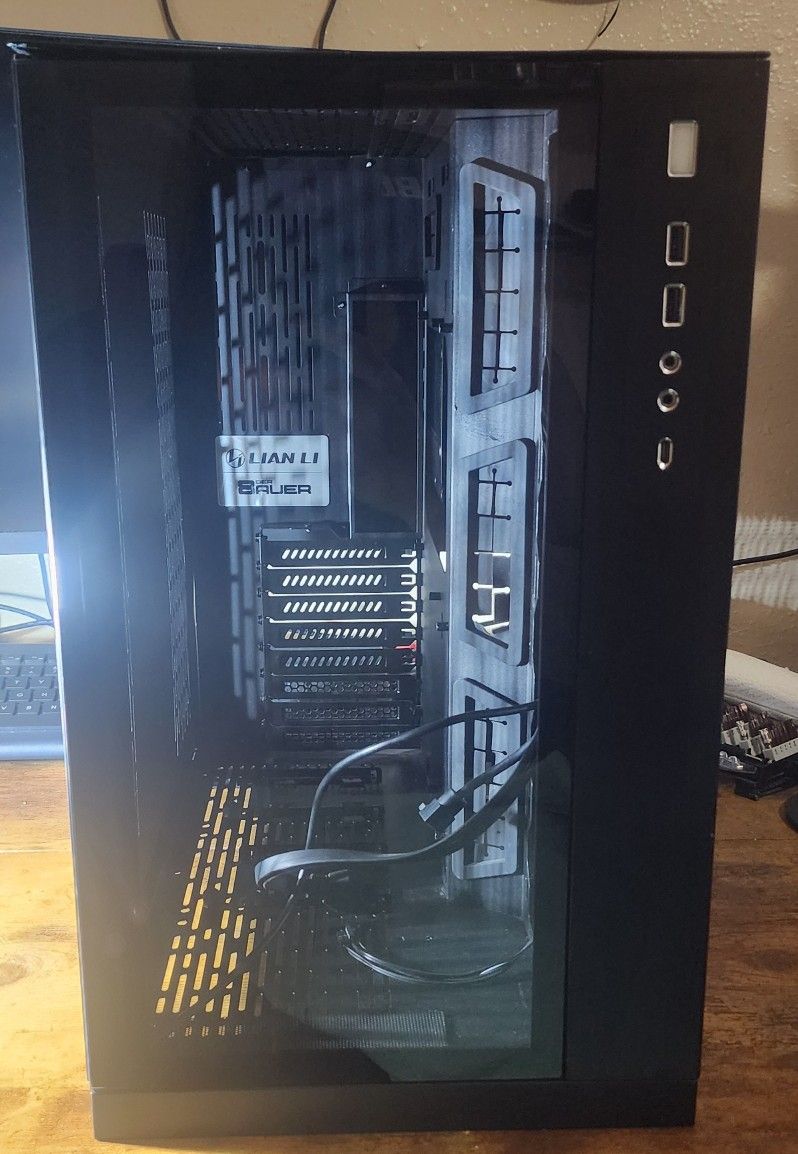 PC Case Mid Lian Li Full O11 Dynamic Black