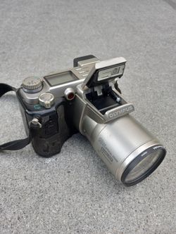 Olympus c2100 uz