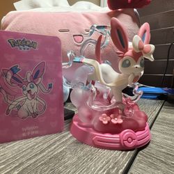 Sylveon Pokemon Figure 