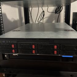 2u 8 Bay Server