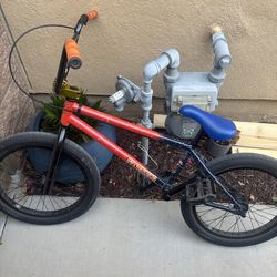 BMX bike (one deegan complete fit bike)