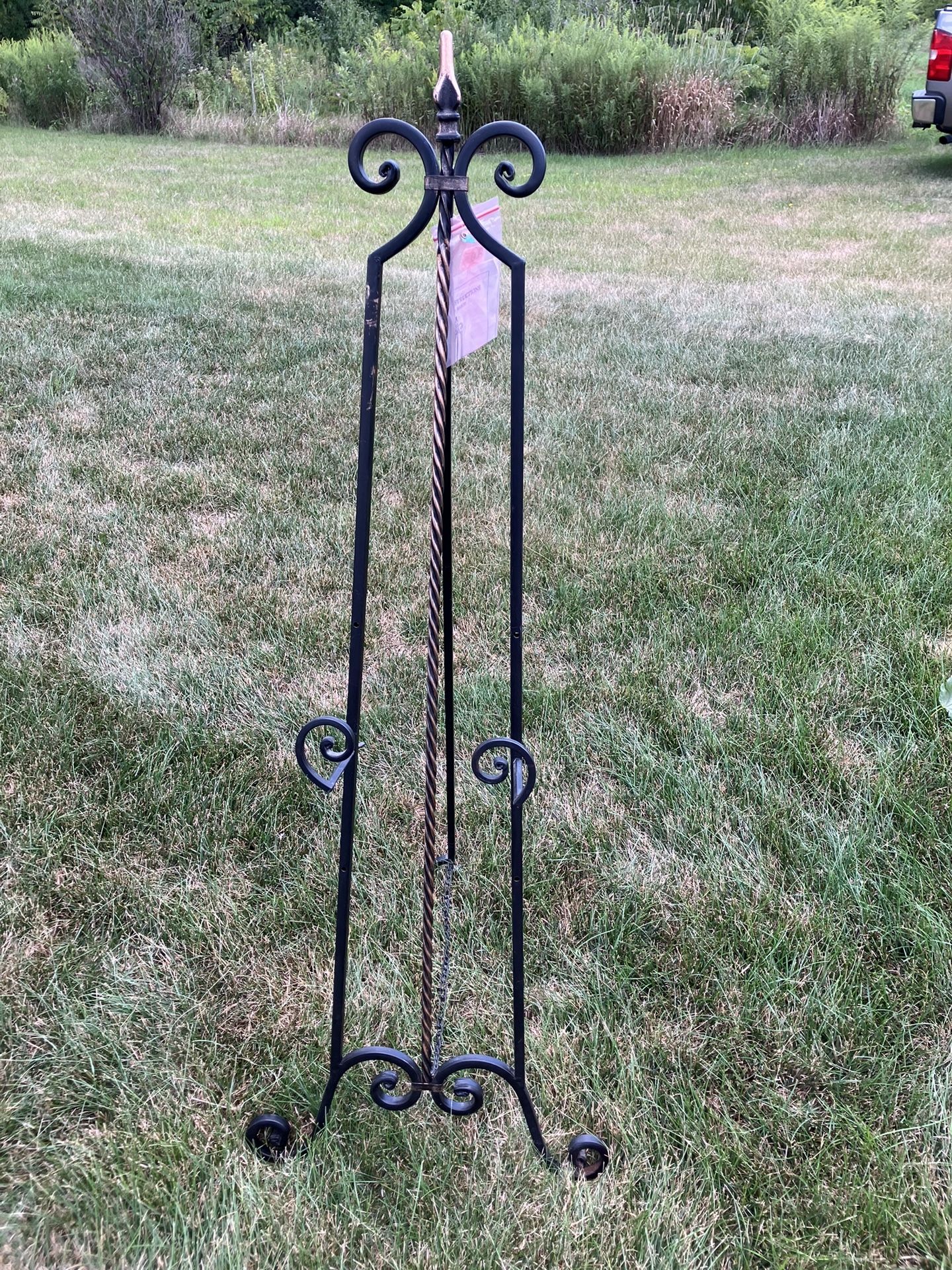 Picture Metal Easel Stand, 53" Tall