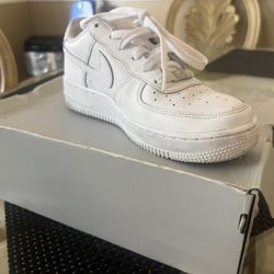 White Air Force 