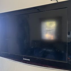 Samsung Flat Screen TV