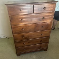 Very Nice Cherry Wood Dresser Not IKEA In Great Condition 50x35x18