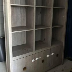 Shelving unit with storage