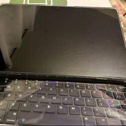 KADYBE ANDROID TABLET - Needs To Go Today Shoot Me An Offer