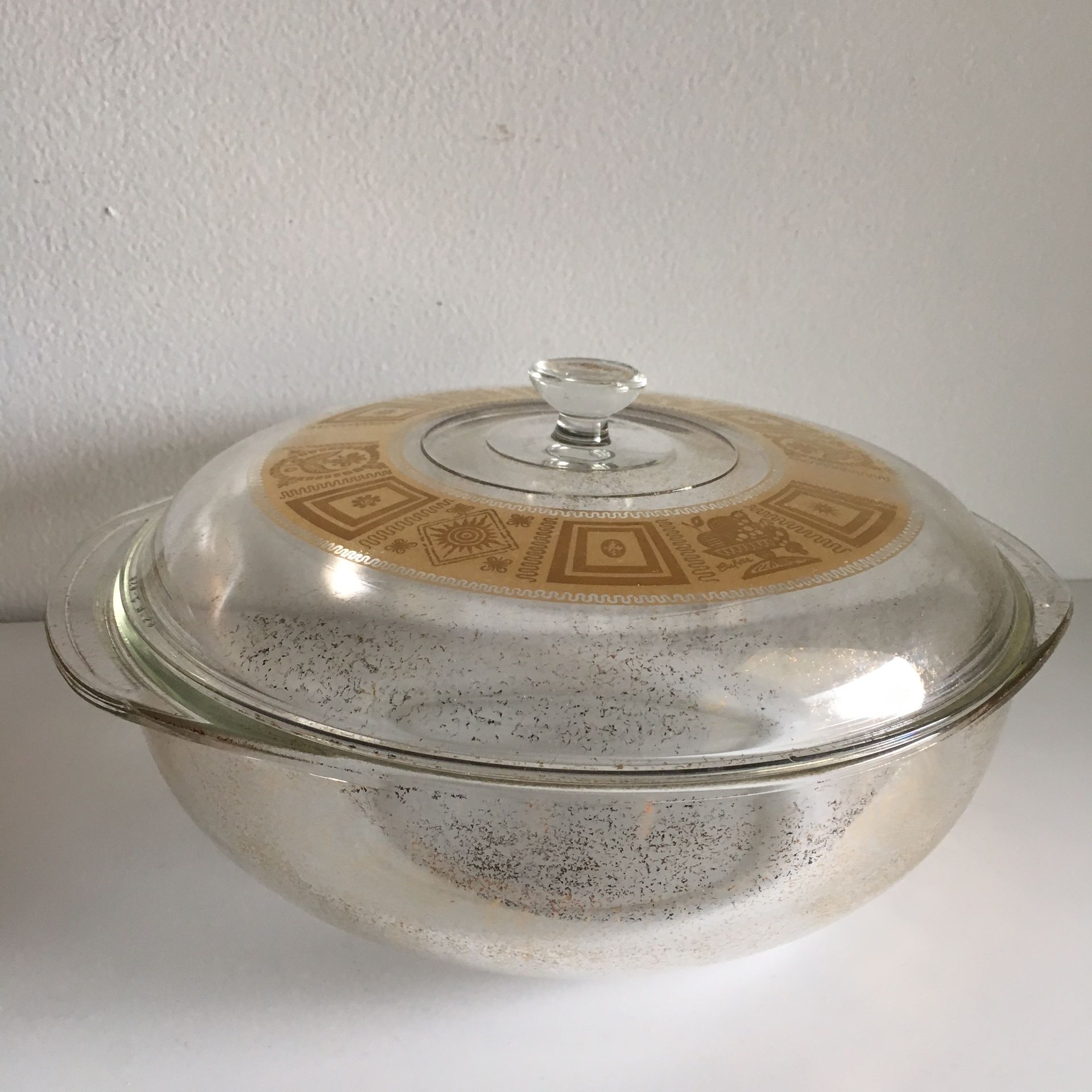 Vintage Pyrex Casserole Dish