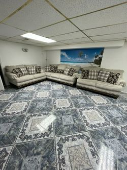 Ashley Furniture (2 Love Seat & 1 Sofas) Excellent Condition