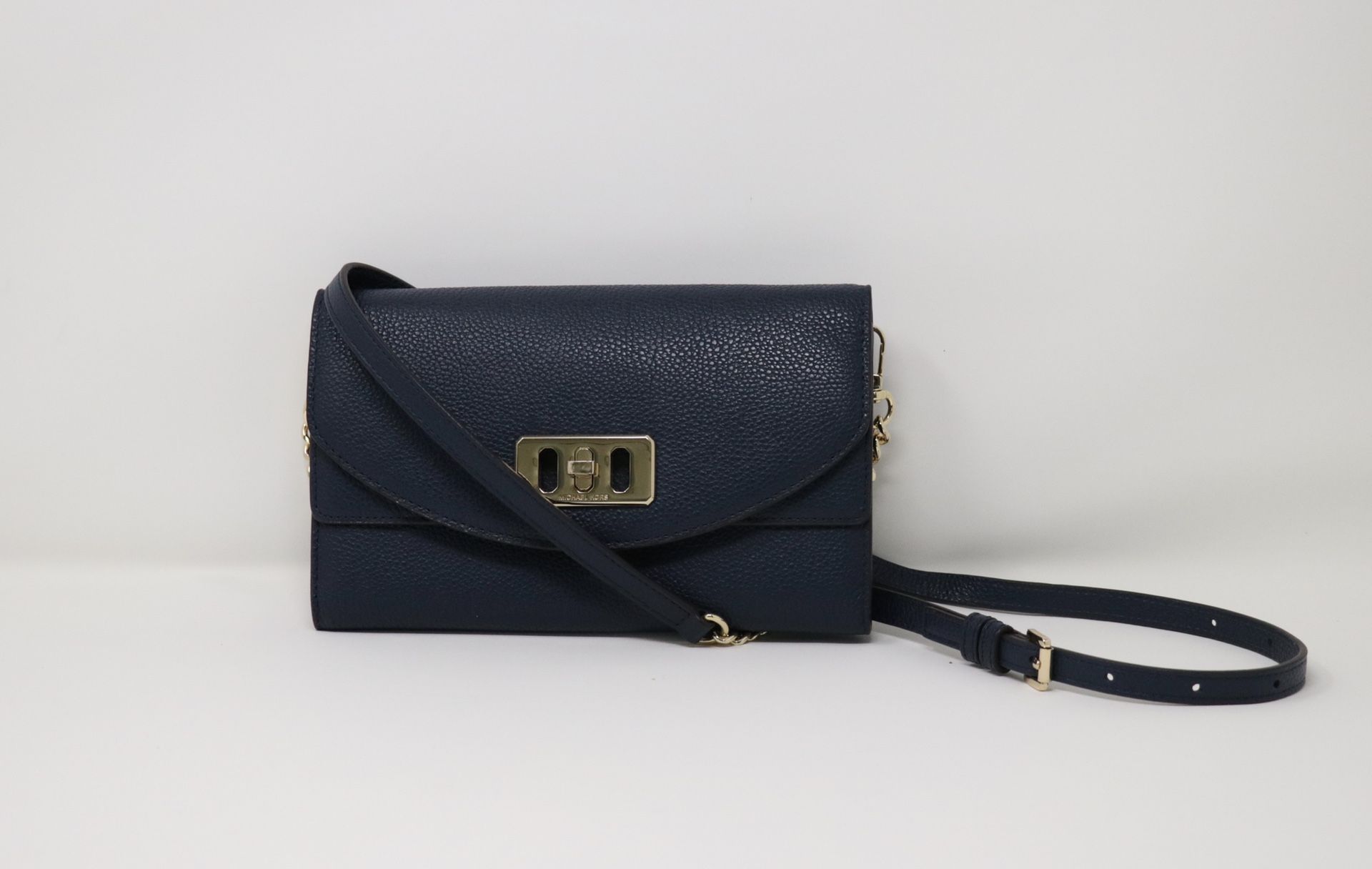 **Brand new Michael Kors Crossbody purse, bag, shoulder bag  & Accessories