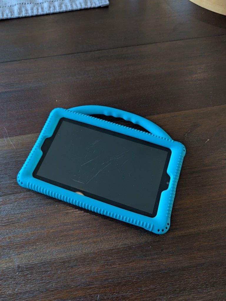 onn. 7" Tablet (2022 Model)