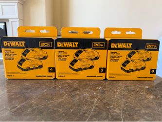 NEW DEWALT 20V MAX 4.0Ah Batteries 2-Pack — DCB204-2