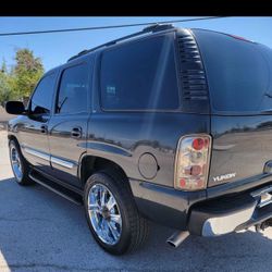 03 GMC Yukon 
