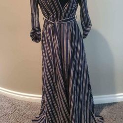 Light weight and cute summer dress.