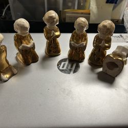Vintage Christmas Prayer Figurines