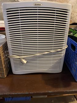 KENMORE AIR CLEANER/ AIR FILTER