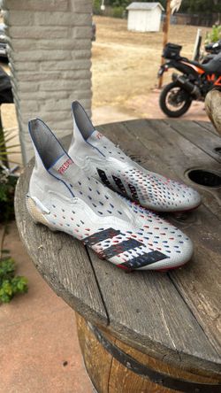 Adidas Predator Freak + Size 10  —2022 Used 1 Game 