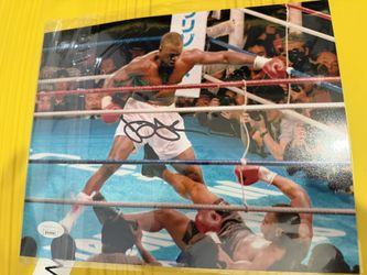 Buster Douglas Signed 8x10 Boxing Photo