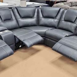 🛋️NEW!! In BOX 📦 BARGAIN 3 Breathable Recliner Sectional