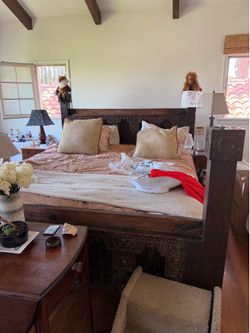 California King bed