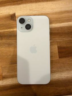 Apple iPhone 15